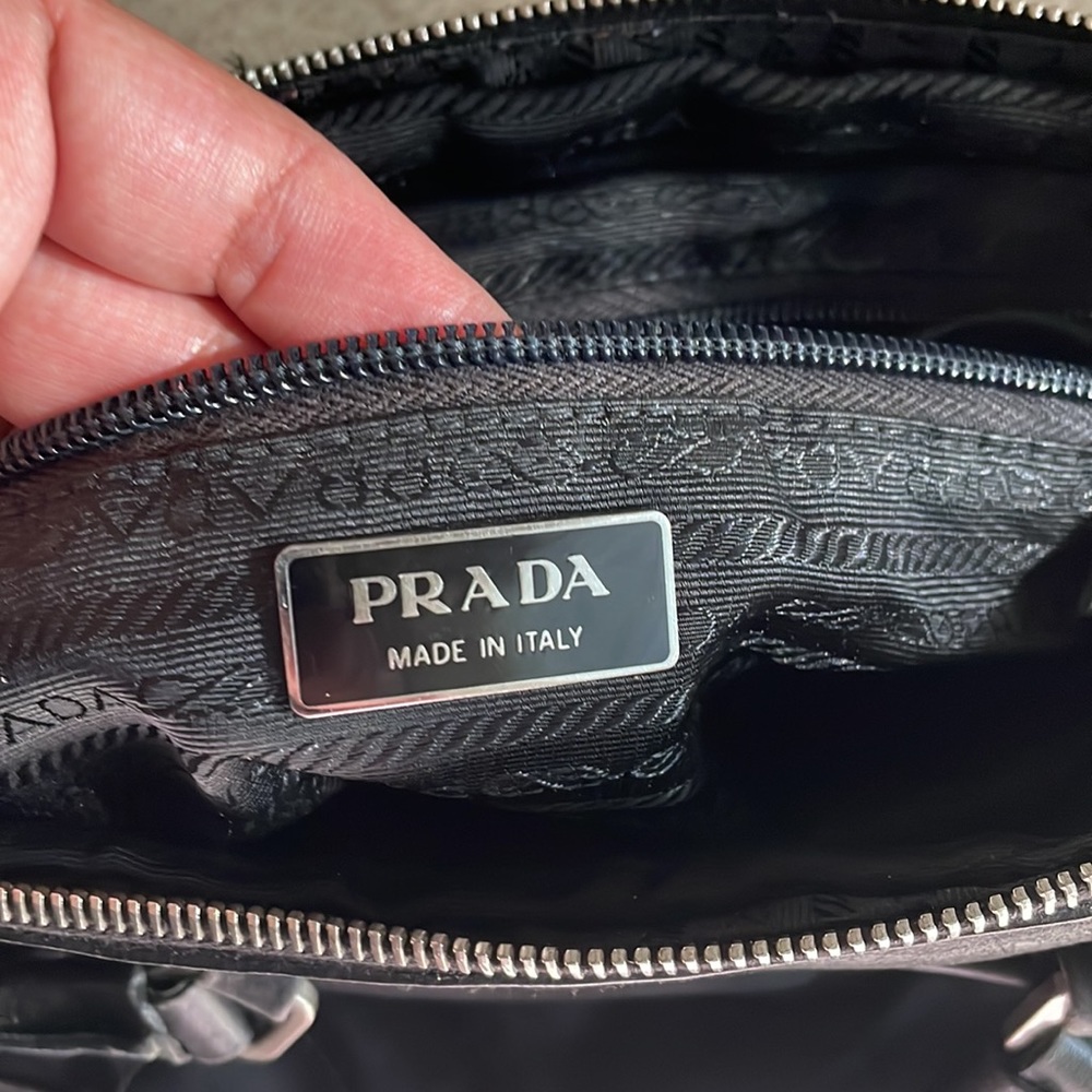 PradaTessurto black nylon bag with leather trim and handle - Picture 5 of 17